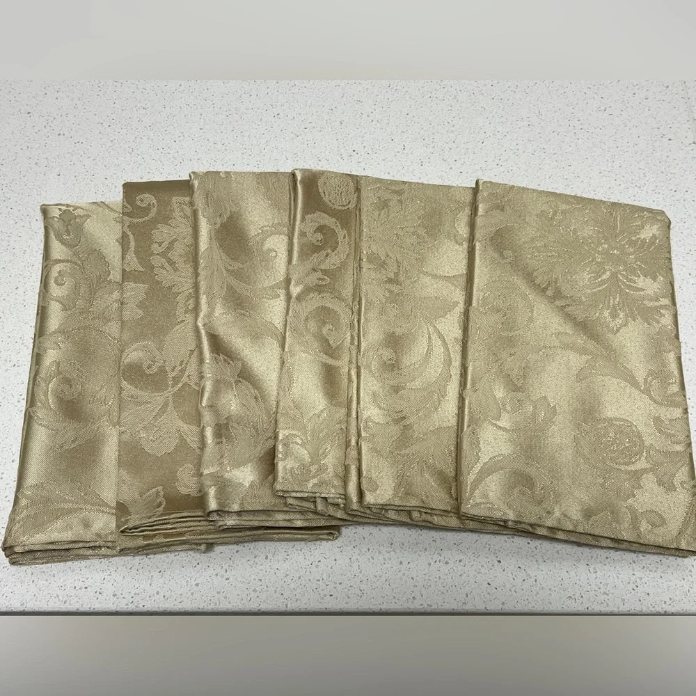 Set of 6 Fine Damask Napkins